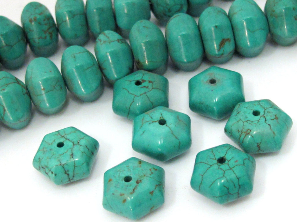 8 BEADS - Turquoise Hex melon shape beads from Nepal 12 mm - GM383