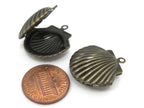 2 charm pendants - Clam shell locket charm pendants antiqued bronze tone - 23 mm x 22 mm - CM171