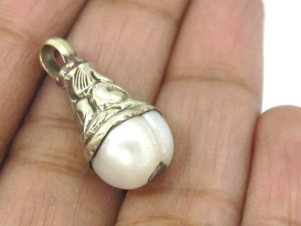 1 pendant - Small petite size Tibetan natural cultured pearl capped charm pendant from Nepal -PM457