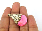 1 pendant - Sterling silver plated bail small size mother of pearl hot pink shell pendant from Nepal -SP049 - Copyright Nepalbeadshop