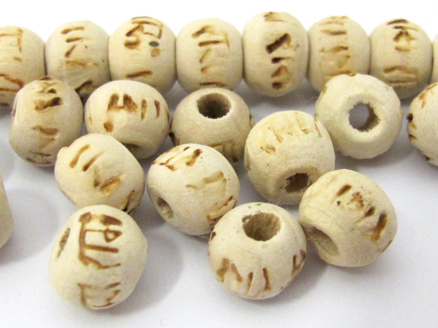 20 beads - Light weight cream color wooden beads with Hindi Ram prayer inscribed from Nepal 8 mm - ML046B