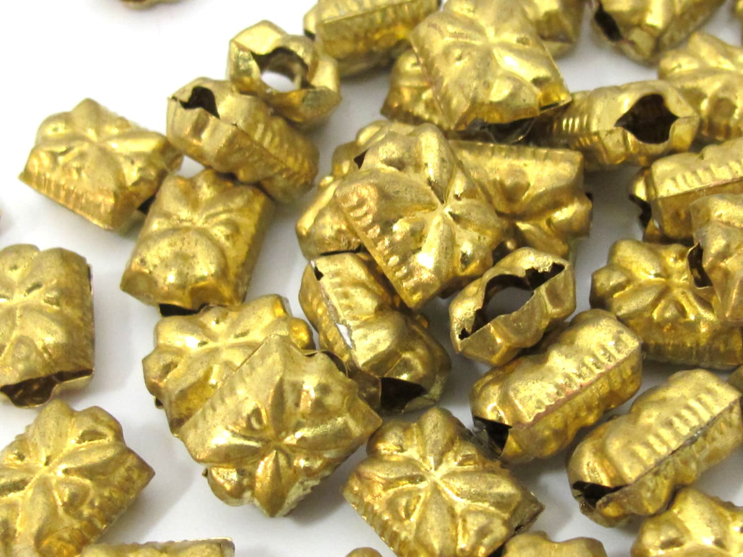 4 Beads - Light weight brass beads antiqued gold color from Nepal- BD880
