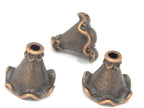 4 BEADS - Wavy design copper tone plated cone beads 17 mm x 20 mm - BD882