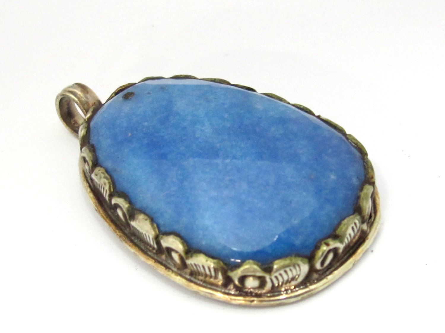 1 Pendant - Tibetan silver encased faceted blue agate pendant with floral design from Nepal - PM461A