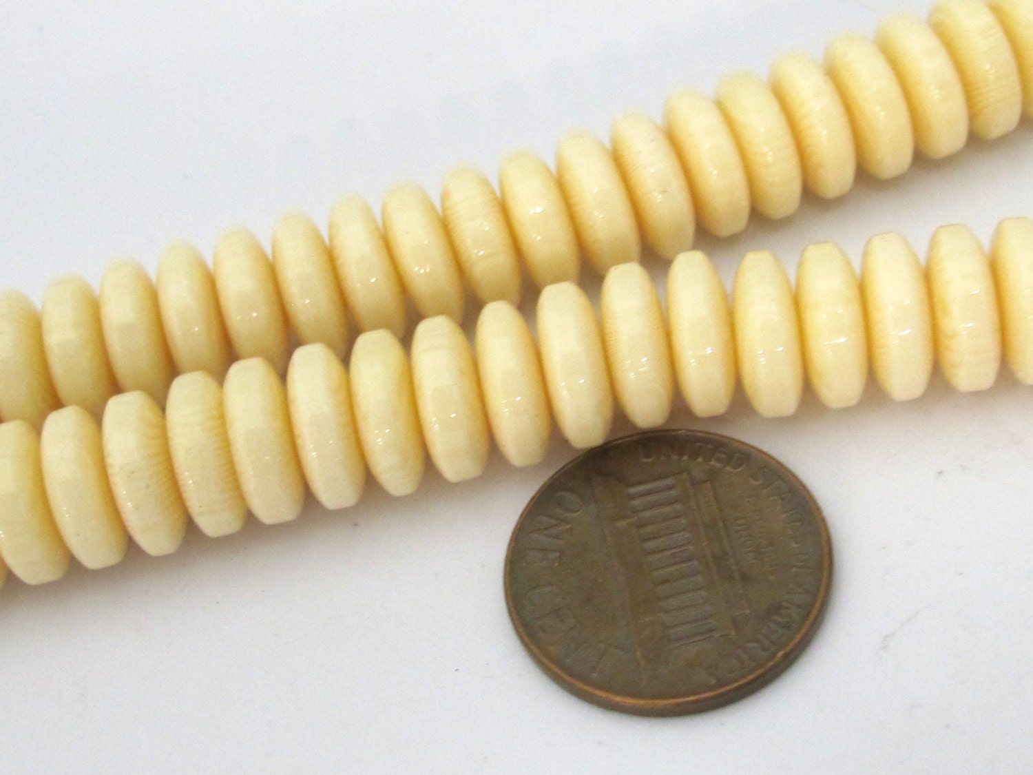 1 Full Strand 15 inches - Rondelle abacus flat disc white color resin beads full strand 10 mm - BD886