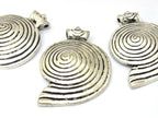 1 Pendant - Tibetan silver spiral coil shell shape pendant - CP112