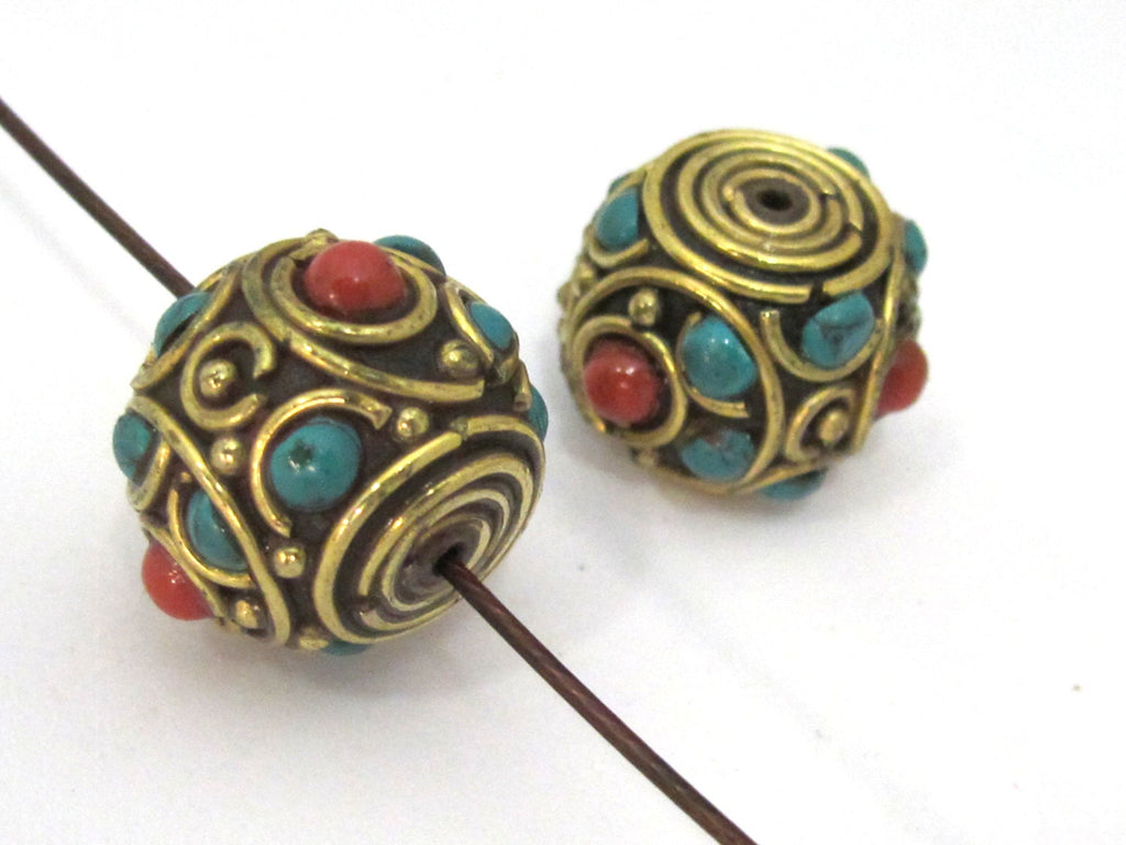 1 BEAD - Tibetan rondelle shape brass bead with turquoise inlay - BD896