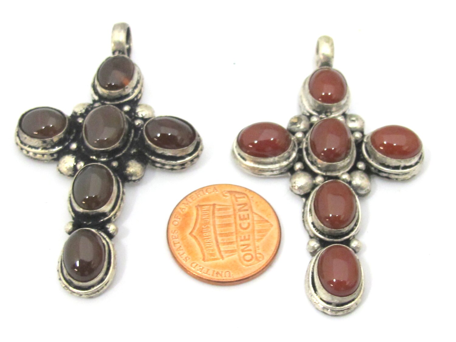1 Pendant - Tibetan antiqued silver finish agate gemstone cross pendant from Nepal - PM230L