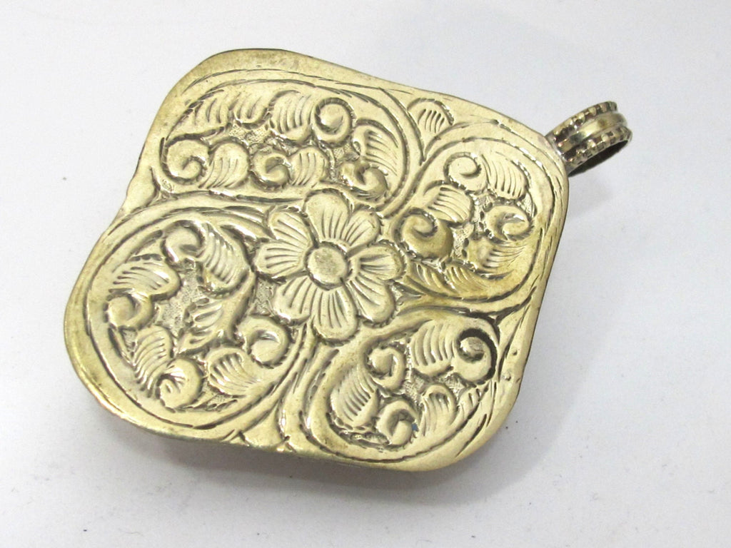 Tibetan silver Green Buddha pendant with flower design - PM272AD