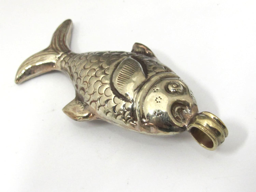1 Pendant - Large Tibetan silver repousse carving fish pendant from Nepal - PM472A