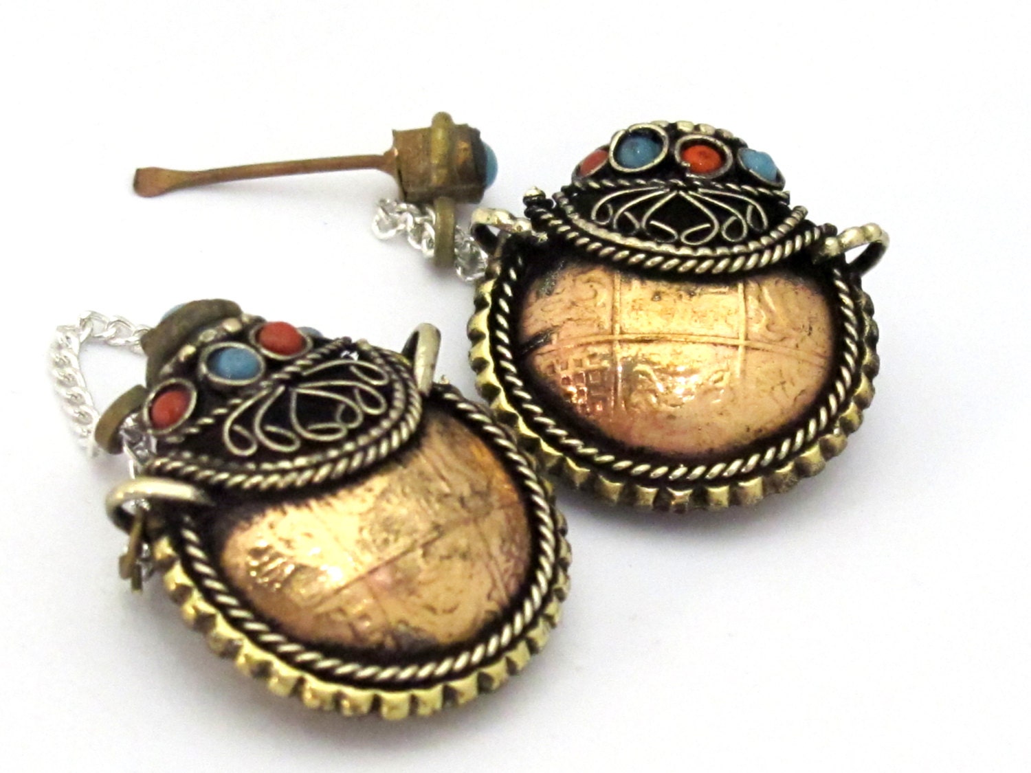 1 pendant - Bhutan copper coin design embossed snuff perfume bottle pendant - PM473