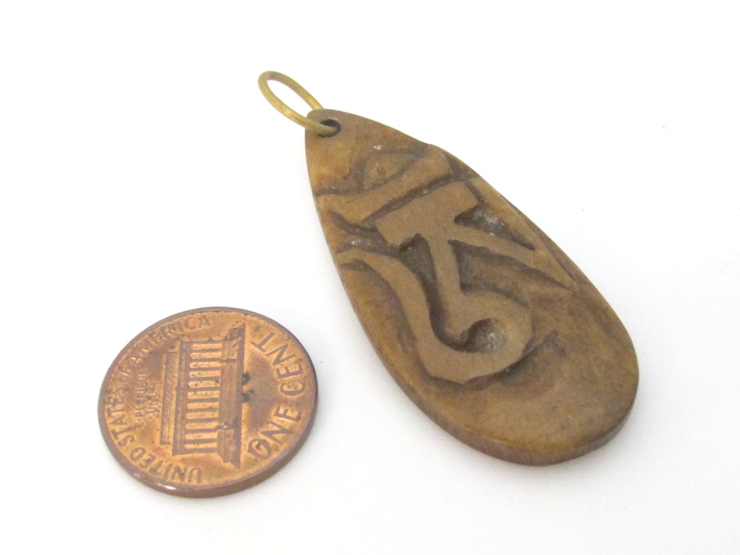 1 pendant - Tibetan pendant triangular drop shape carved Om recycled cattle bone pendant - PB099