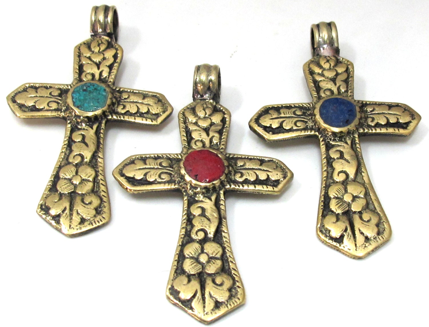 Gorgeous solid brass set of 3 cross Pendants - Ethnic tibetan brass cross reversible floral carving pendant with inlays from Nepal - PM483