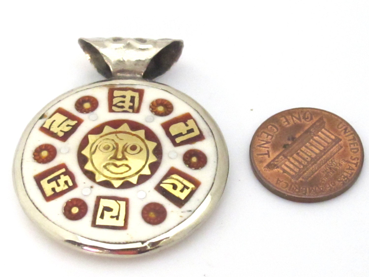 1 Pendant - Reversible Ganesha Sun Om mantra brass inlaid upcycled cattle bone pendant - PM477