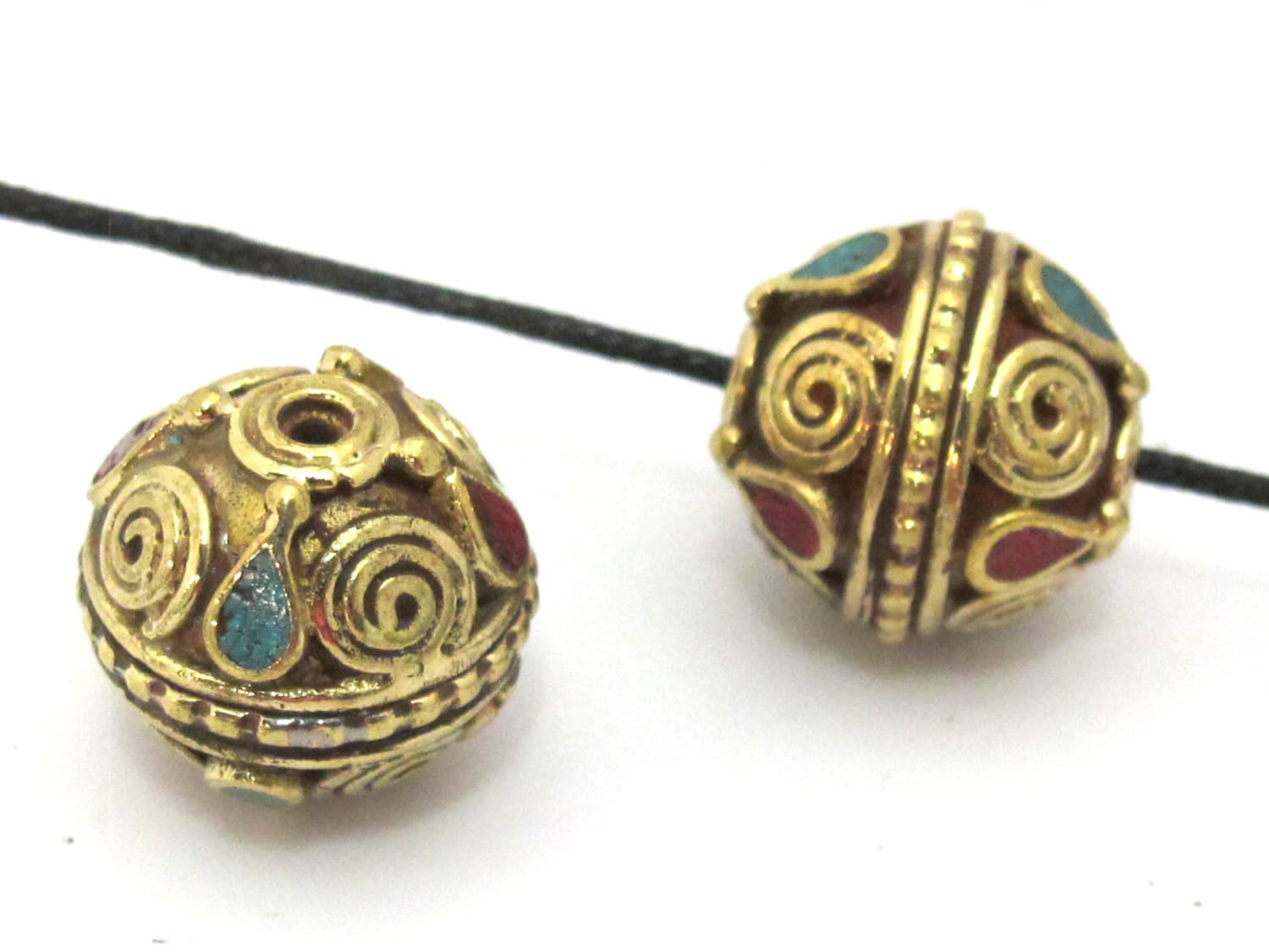 1 Bead - Tibetan brass bead with spiral design and turquoise inlay - BD908