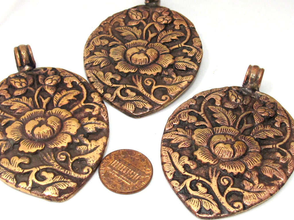 1 Pendant - Large Leaf shape reversible Tibetan flower carved copper pendant - CP115
