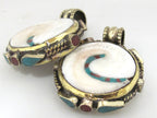 1 Pendant - Round oval shape Tibetan naga conch shell brass bail pendant with turquoise inlay - Nepal jewelry supply - PM489