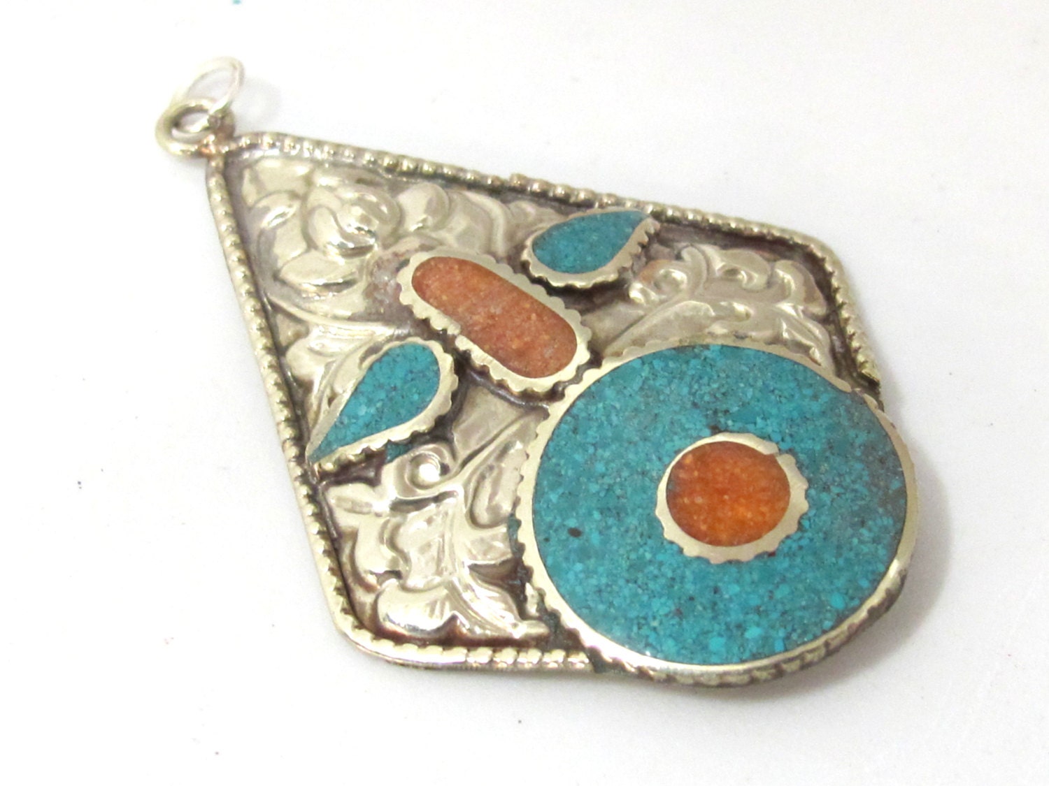 2 pendants - Large light weight Kite shape Tibetan silver lotus flower carved repousse charms dangle disc with turquoise coral inlay- PM494A