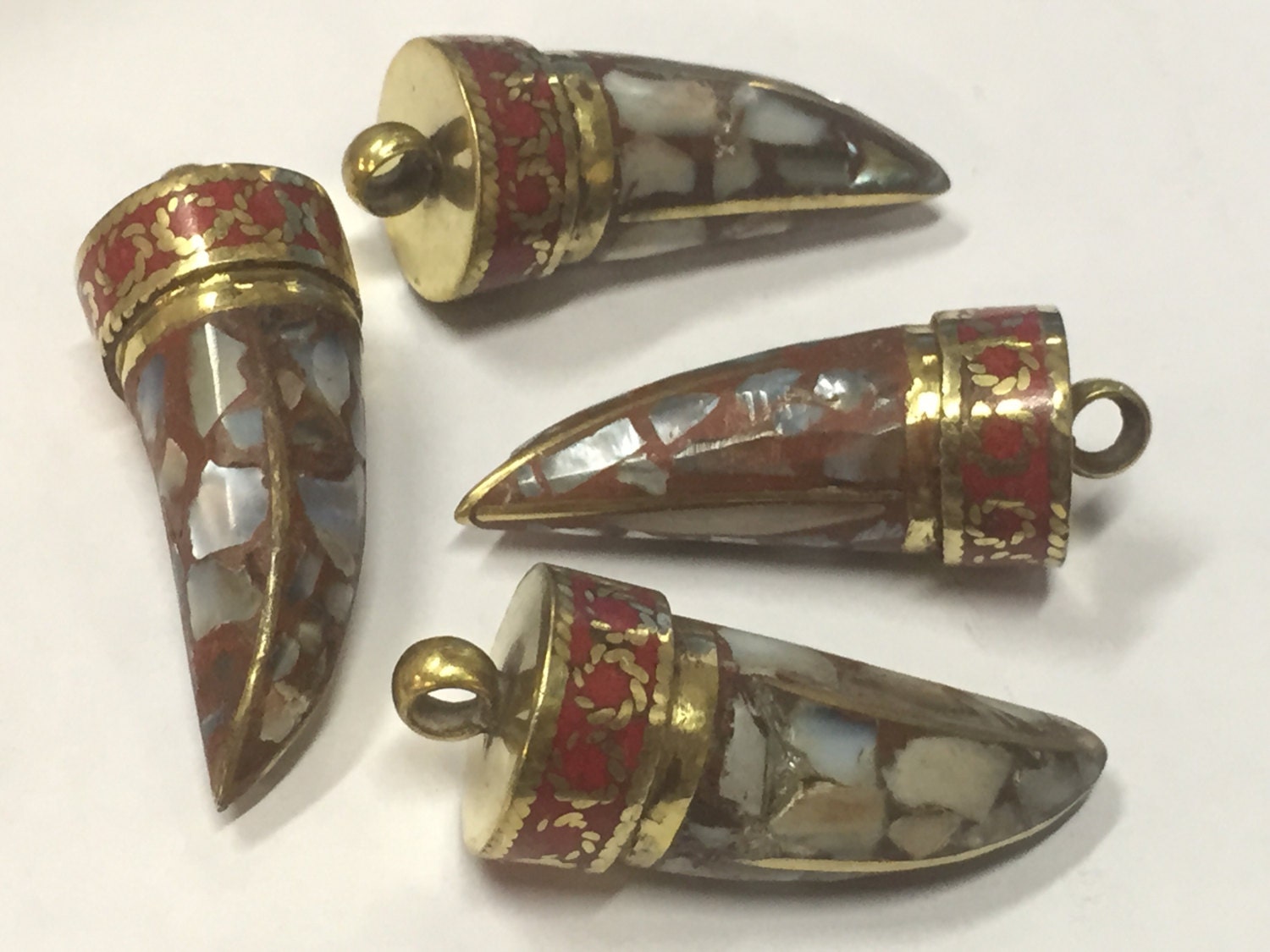 1 Pendant - Tibetan horn shape Brass pendant with MOP shell inlay - PM405G