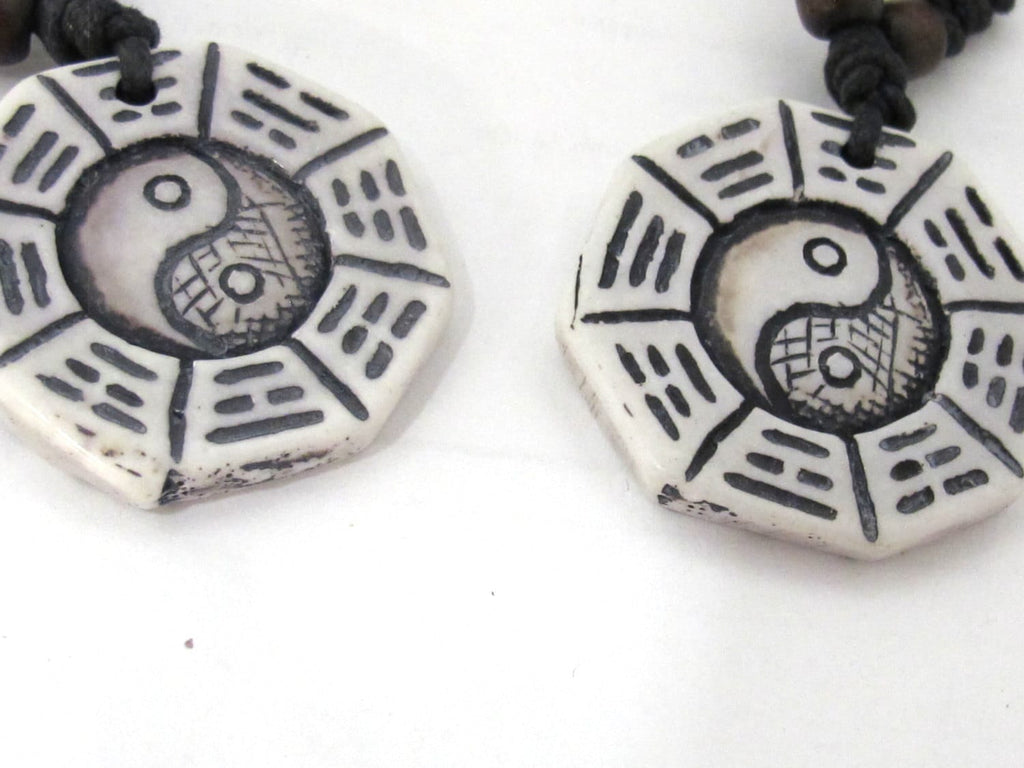 1 Pendant - Cream color Yin yang symbol octagonal resin pendant - PB104