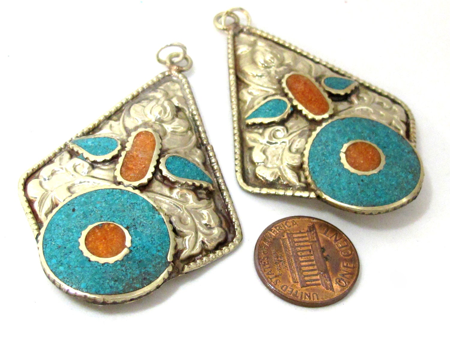 2 pendants - Large light weight Kite shape Tibetan silver lotus flower carved repousse charms dangle disc with turquoise coral inlay- PM494A