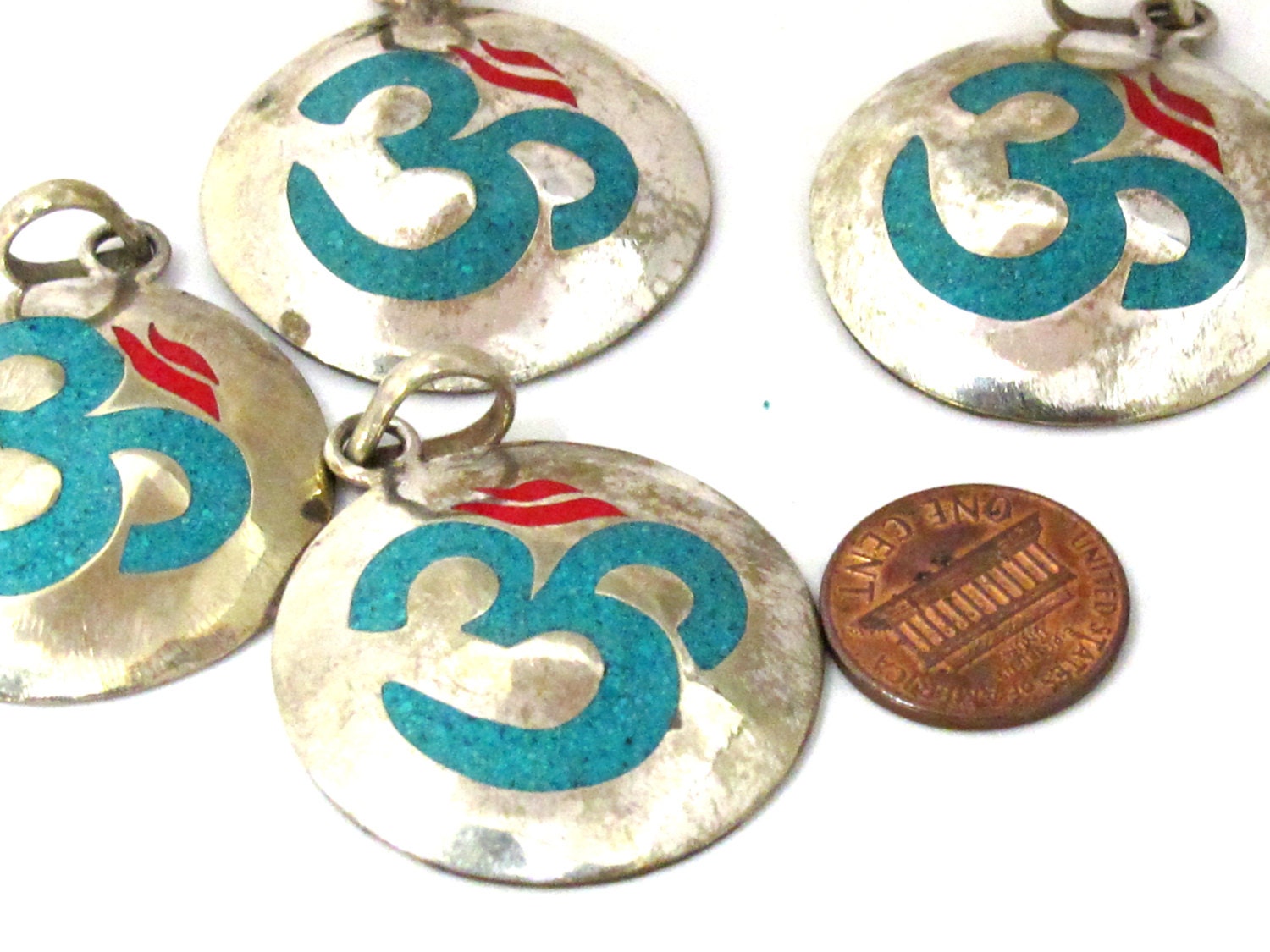 Tibetan pendant Sanskrit Om pendant with turquoise coral inlay - 1 Pendant - PM497B