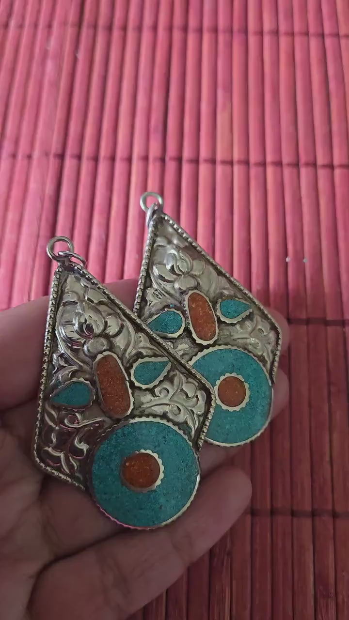 2 pendants - Large light weight Kite shape Tibetan silver lotus flower carved repousse charms dangle disc with turquoise coral inlay- PM494A