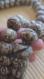 2 Beads-Large size 18 -20 mm Tibetan Om carved old vintage conch chank shell beads Nepal -  CH045G