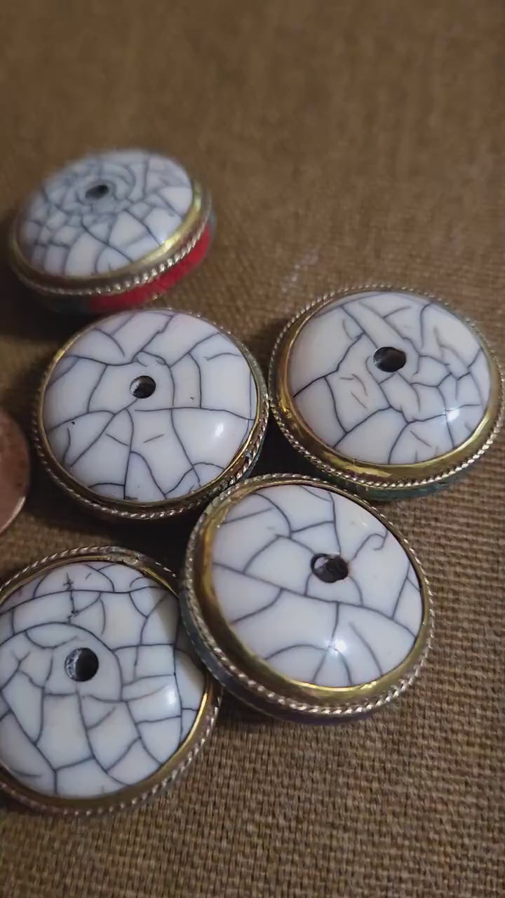1 BEAD -  Reversible Tibetan Donut Disc Bead, White creamish Crackle Resin -  mix inlays turquoise, coral or lapis with Brass Inlay BD519H